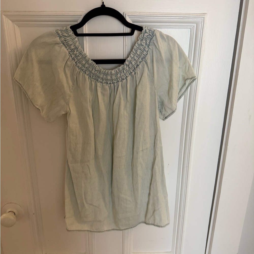 Michael Stars Light Blue Denim short sleeve Women's Top. Size Small.